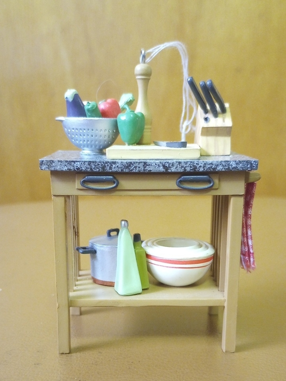 Hallmark Vintage 2007 Collectible Christmas Tree Ornament, Kitchen Island